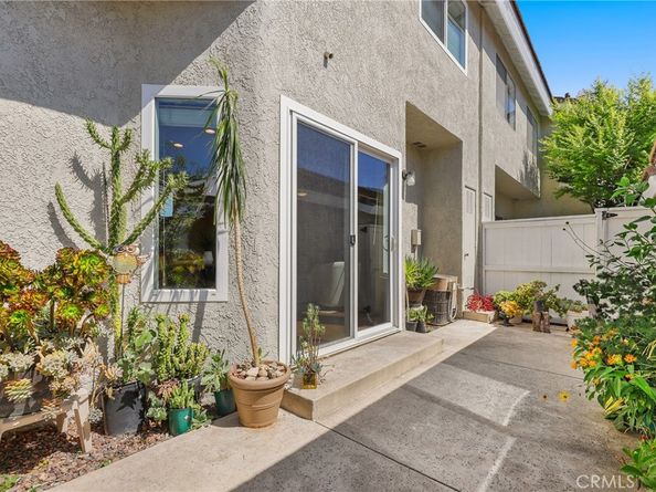 226 Greenmoor 95, Irvine CA 92614