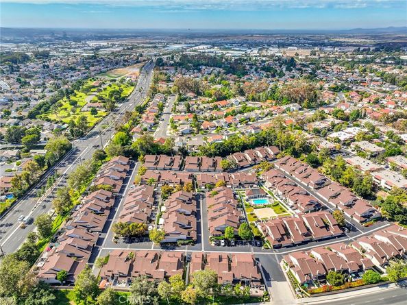 21472 Firwood, Lake Forest CA 92630