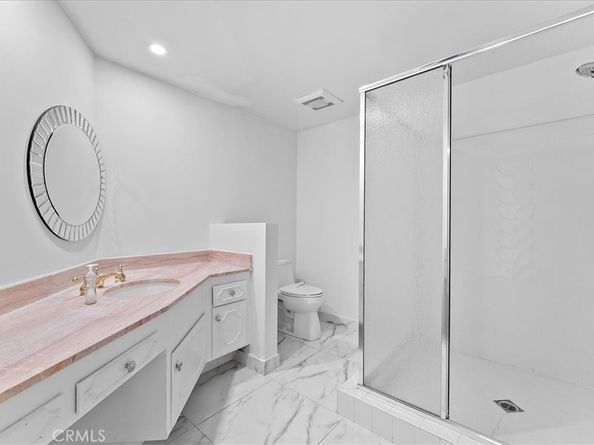 4121 Regal Oak Drive, Encino CA 91436