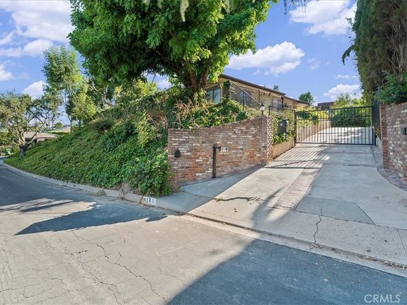 4121 Regal Oak Drive, Encino CA 91436