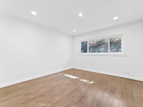 4121 Regal Oak Drive, Encino CA 91436