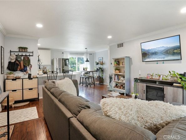 1062 A Cabrillo Park Drive B, Santa Ana CA 92701