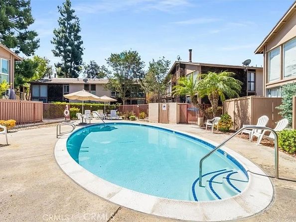 1062 A Cabrillo Park Drive B, Santa Ana CA 92701