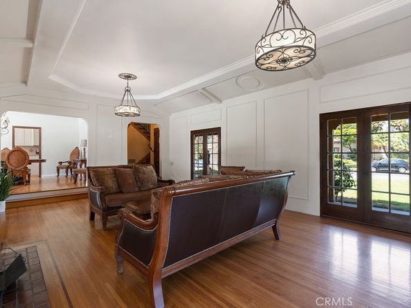 4485 Myrtle Avenue, Long Beach CA 90807