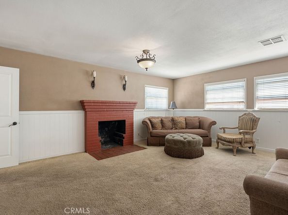 4485 Myrtle Avenue, Long Beach CA 90807