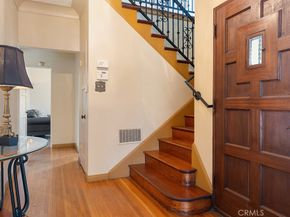 4485 Myrtle Avenue, Long Beach CA 90807