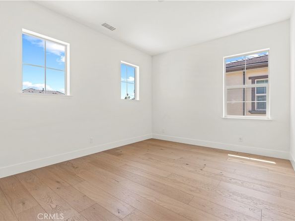 1186 Viejo Hills Dr, Lake Forest CA 92610