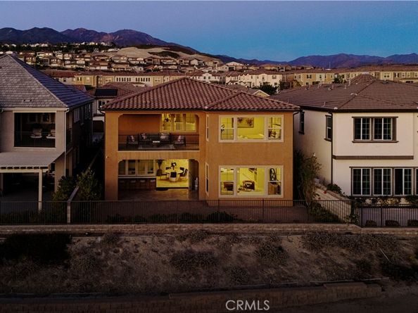 1186 Viejo Hills Dr, Lake Forest CA 92610