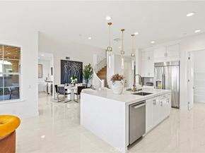 1186 Viejo Hills Dr, Lake Forest CA 92610