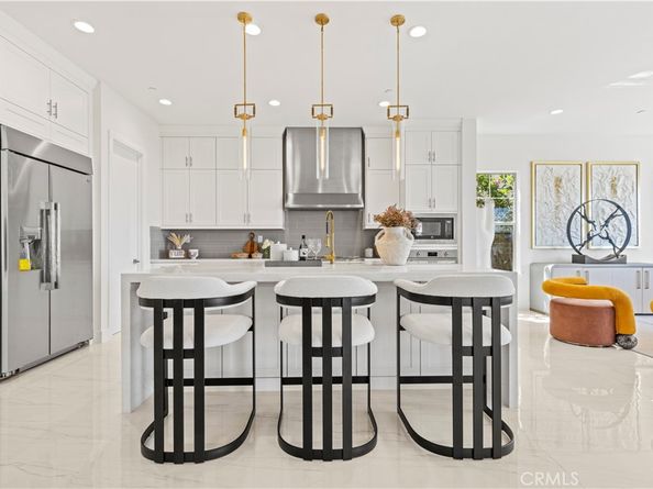 1186 Viejo Hills Dr, Lake Forest CA 92610