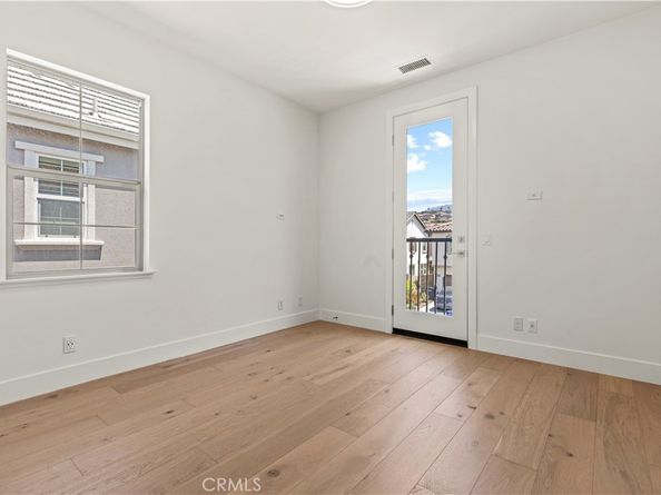 1186 Viejo Hills Dr, Lake Forest CA 92610