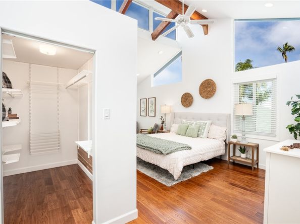 118 Adams Avenue, Huntington Beach CA 92648