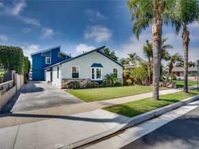 118 Adams Avenue, Huntington Beach CA 92648