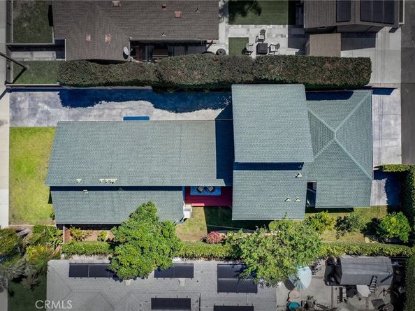 118 Adams Avenue, Huntington Beach CA 92648