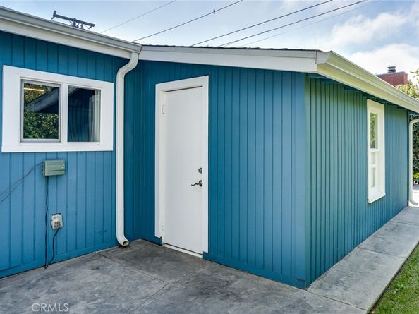 118 Adams Avenue, Huntington Beach CA 92648