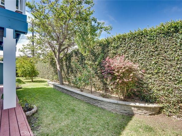 118 Adams Avenue, Huntington Beach CA 92648
