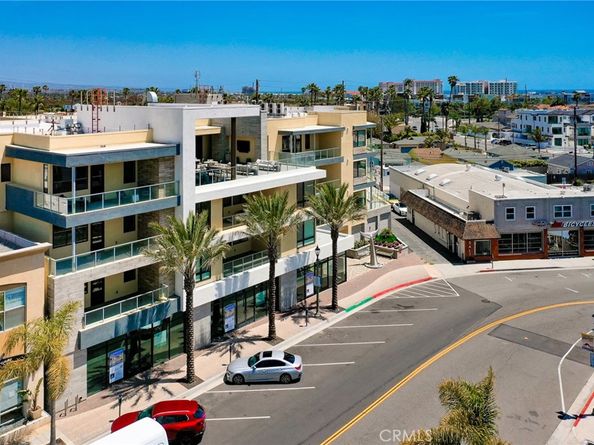 414 Main 400, Huntington Beach CA 92648