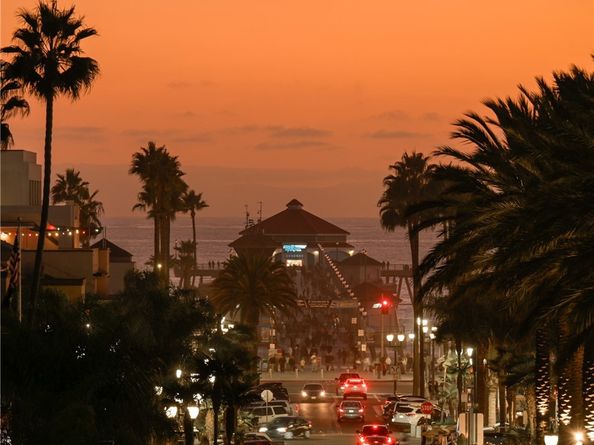 414 Main 400, Huntington Beach CA 92648