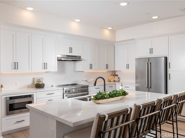 414 Main Street 420, Huntington Beach CA 92648