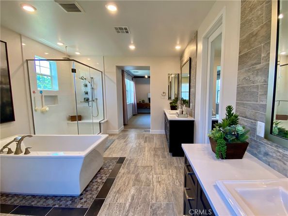 94 Swift, Irvine CA 92618