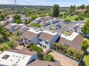 12 Sparrow Hill Lane, Laguna Hills CA 92653