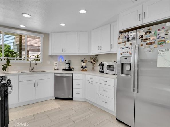 12 Sparrow Hill Lane, Laguna Hills CA 92653