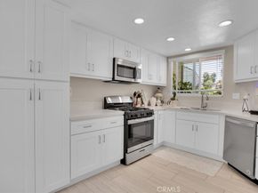 12 Sparrow Hill Lane, Laguna Hills CA 92653