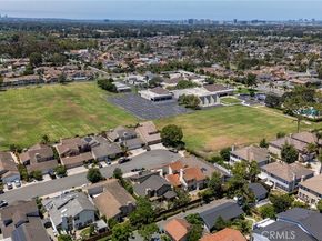 8 Stonewood, Irvine CA 92604