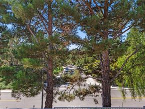 6 Cherokee Street, Trabuco Canyon CA 92679