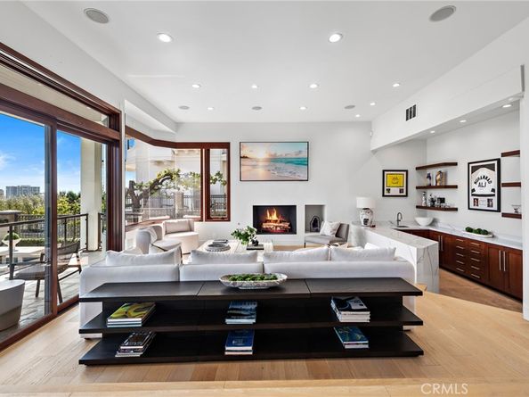 2907 Cliff Drive, Newport Beach CA 92663