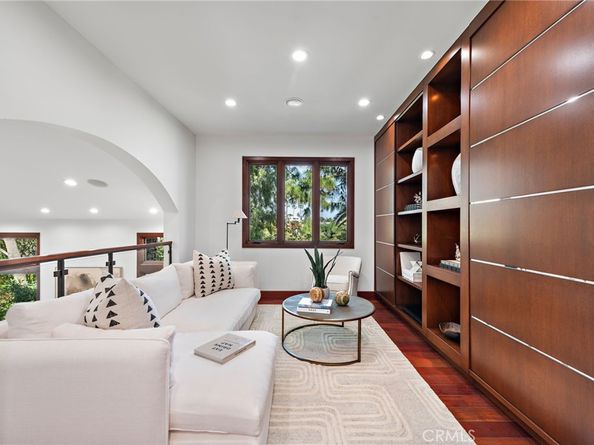 2907 Cliff Drive, Newport Beach CA 92663