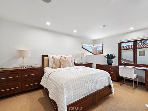 2907 Cliff Drive, Newport Beach CA 92663