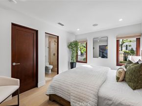 2907 Cliff Drive, Newport Beach CA 92663