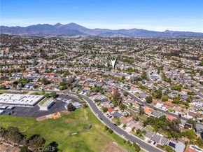 26655 Avenida Deseo, Mission Viejo CA 92691