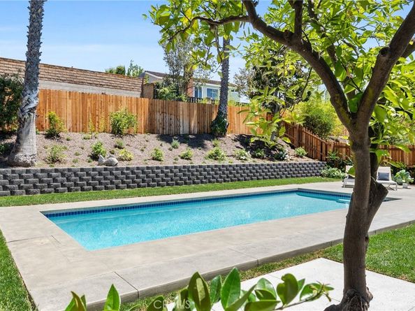 26655 Avenida Deseo, Mission Viejo CA 92691