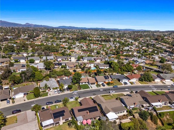 26655 Avenida Deseo, Mission Viejo CA 92691