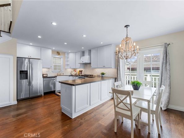 208 Indianapolis Avenue, Huntington Beach CA 92648