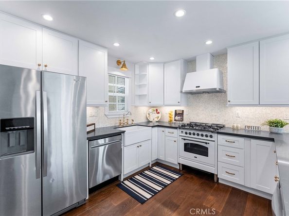 208 Indianapolis Avenue, Huntington Beach CA 92648