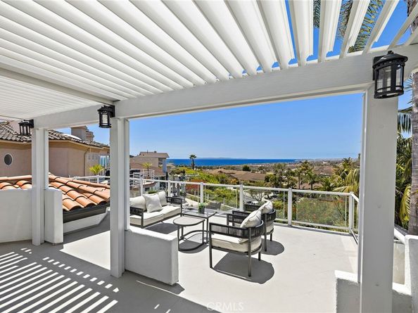 317 Calle Felicidad, San Clemente CA 92672