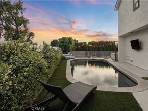 5 Hillsborough, Newport Beach CA 92660