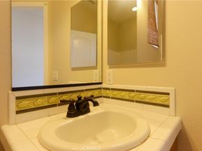 23 Crosspointe, Irvine CA 92618