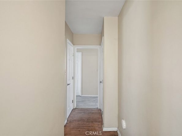 7057 Babcock Avenue, North Hollywood CA 91605