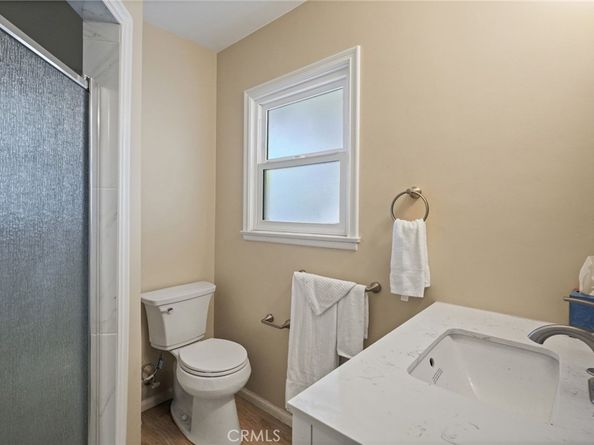 7057 Babcock Avenue, North Hollywood CA 91605