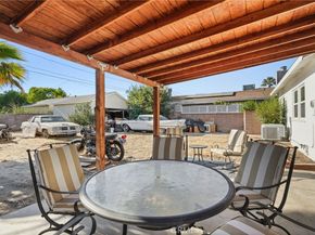 7057 Babcock Avenue, North Hollywood CA 91605