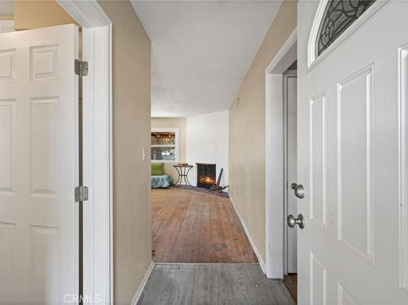 7057 Babcock Avenue, North Hollywood CA 91605