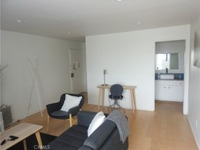 14 Ozone Avenue, Venice CA 90291