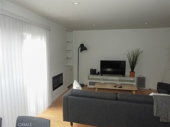 14 Ozone Avenue, Venice CA 90291