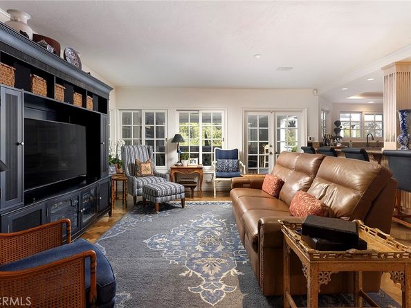 24992 Buckskin Drive, Laguna Hills CA 92653