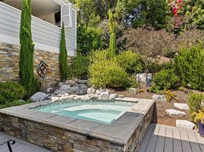 24992 Buckskin Drive, Laguna Hills CA 92653