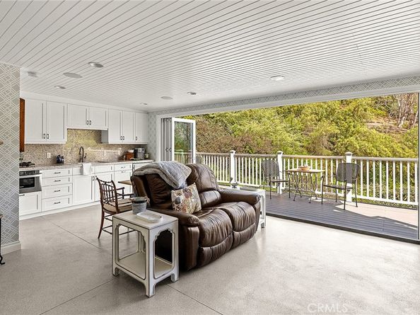 24992 Buckskin Drive, Laguna Hills CA 92653